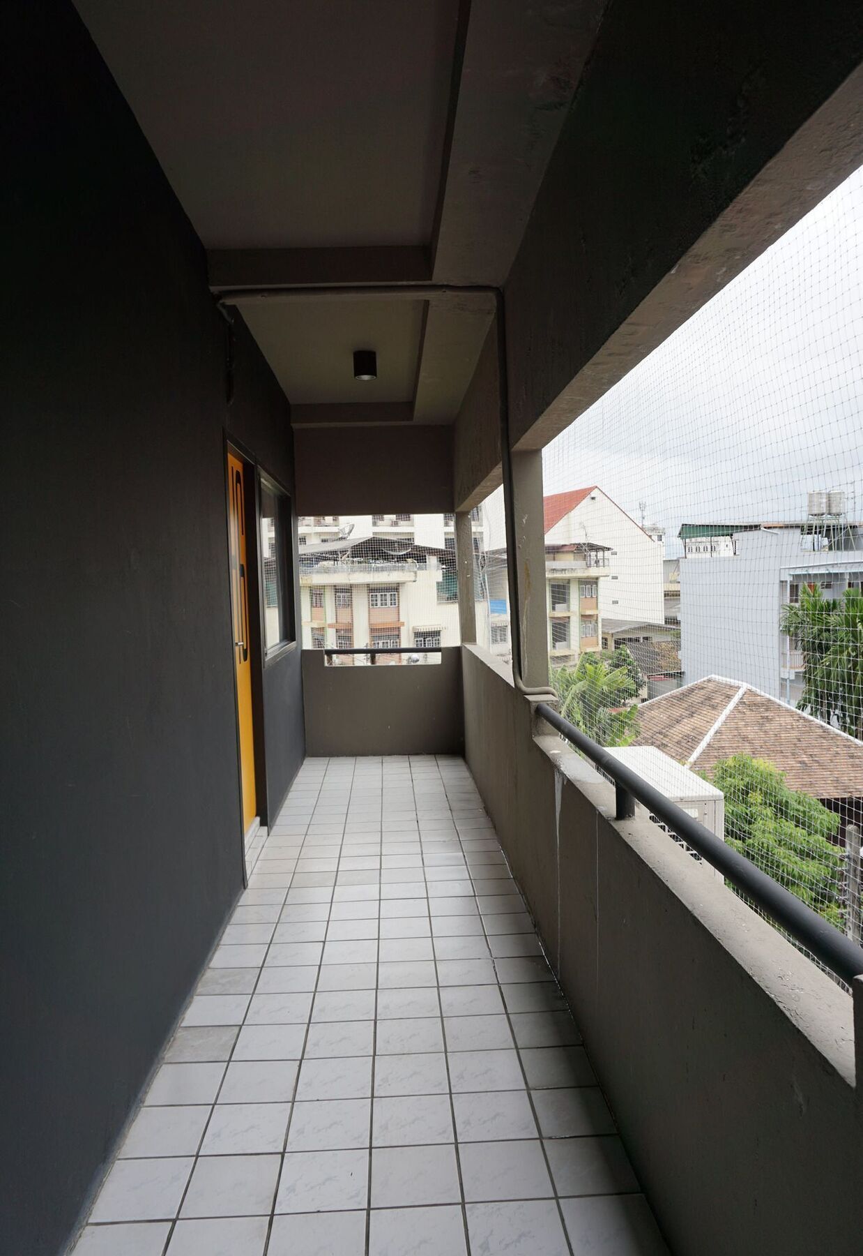 202 House Hotel Chiang Mai Bagian luar foto